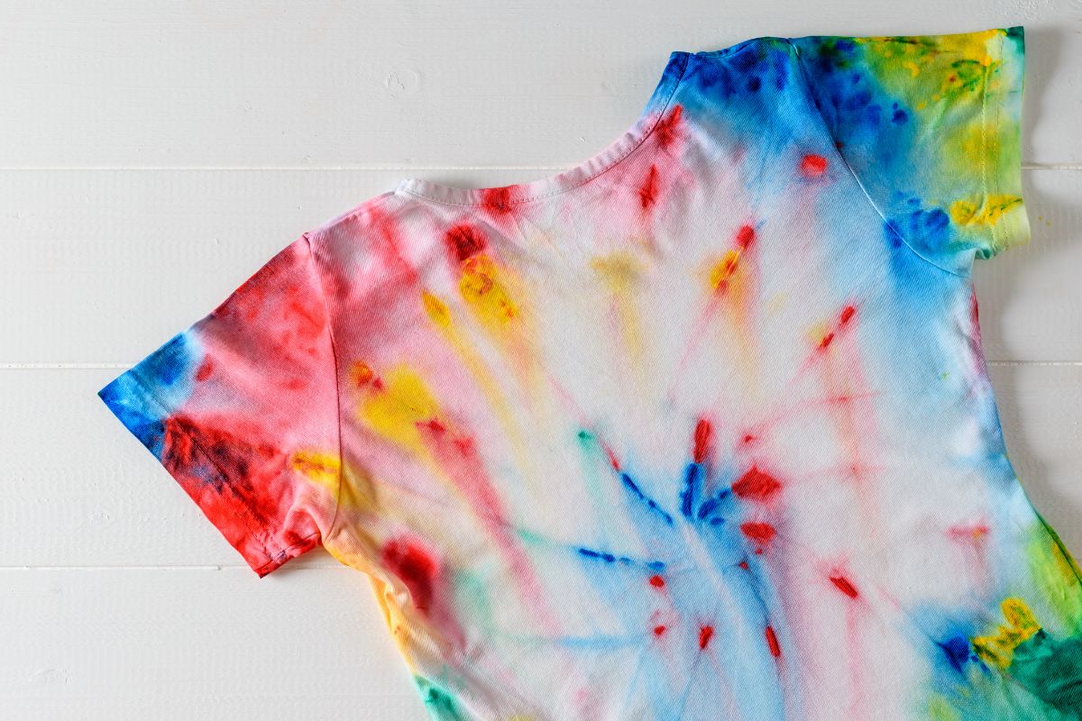 How To Make Reverse Tie Dye (Bleach Tie Dye) - Two Big Two Little