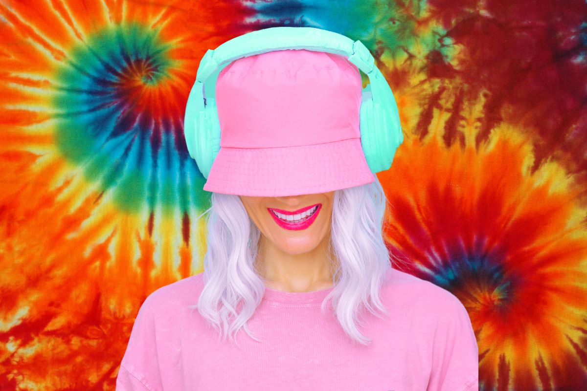 Tie-Dye Bucket Hat