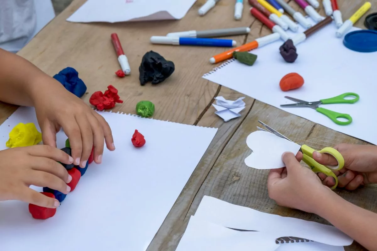 10 Awesome Dr. Seuss Crafts Activities Kids Will Love