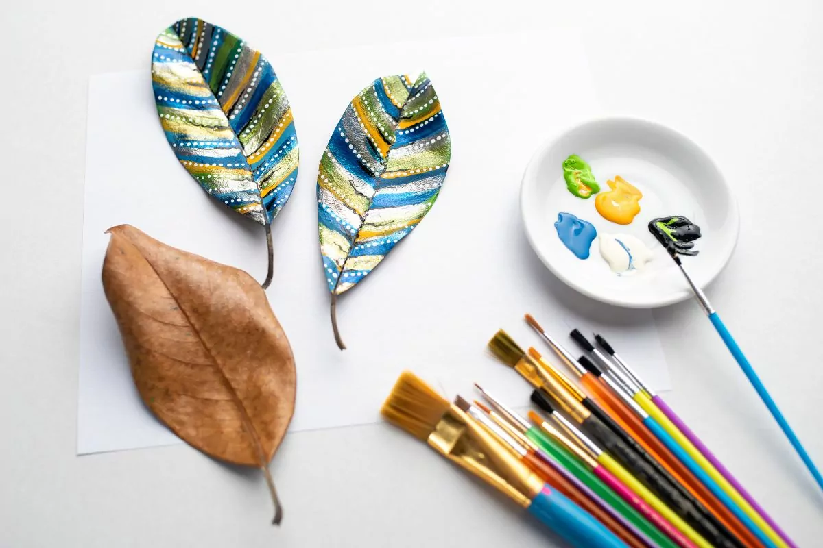 Autumn Craft Ideas: Squish Painted Leaves