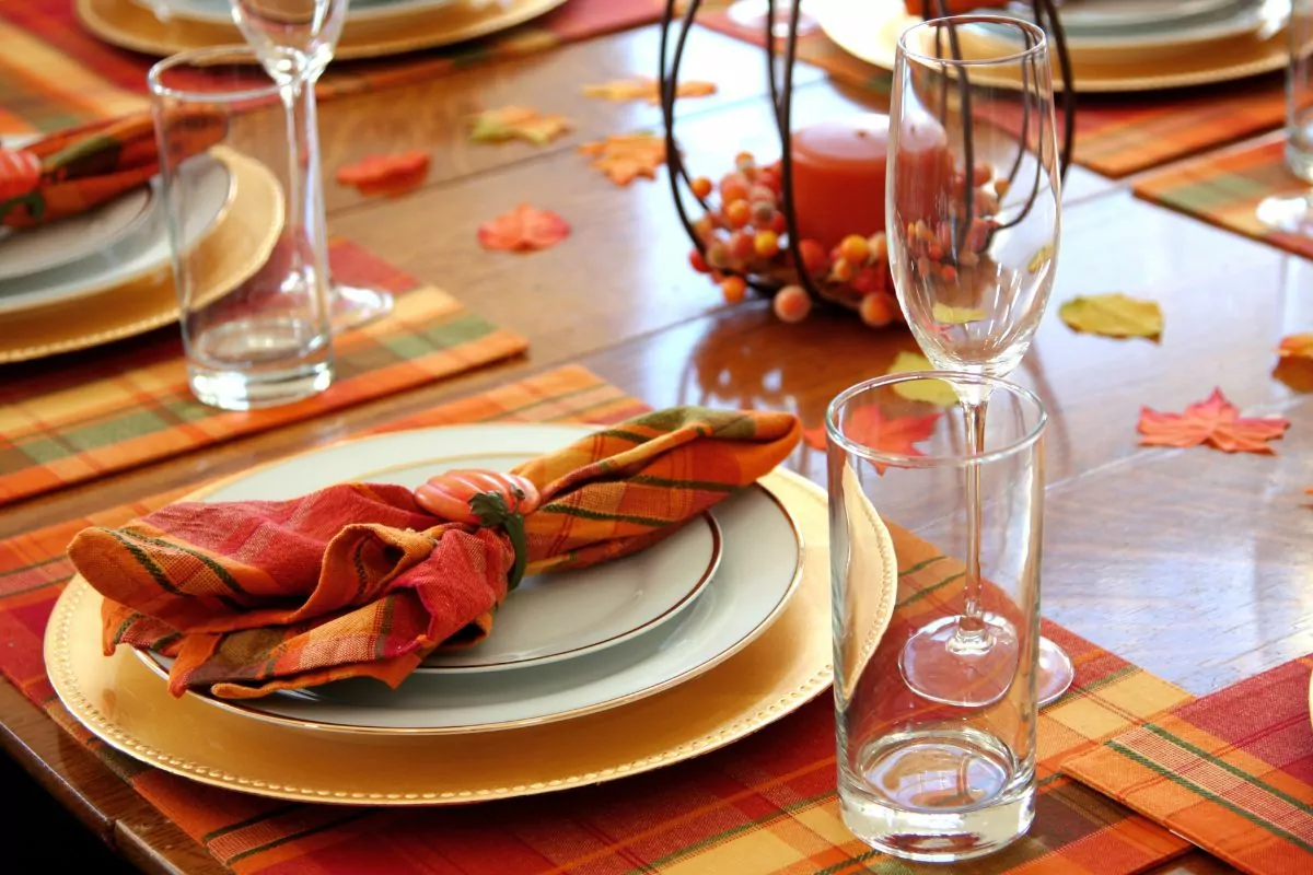How To Make Autumn Placemats